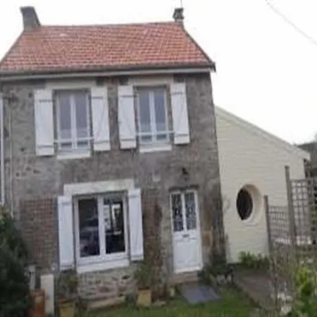 House Maison De Caractere Dans Le Bourg De * Carolles
